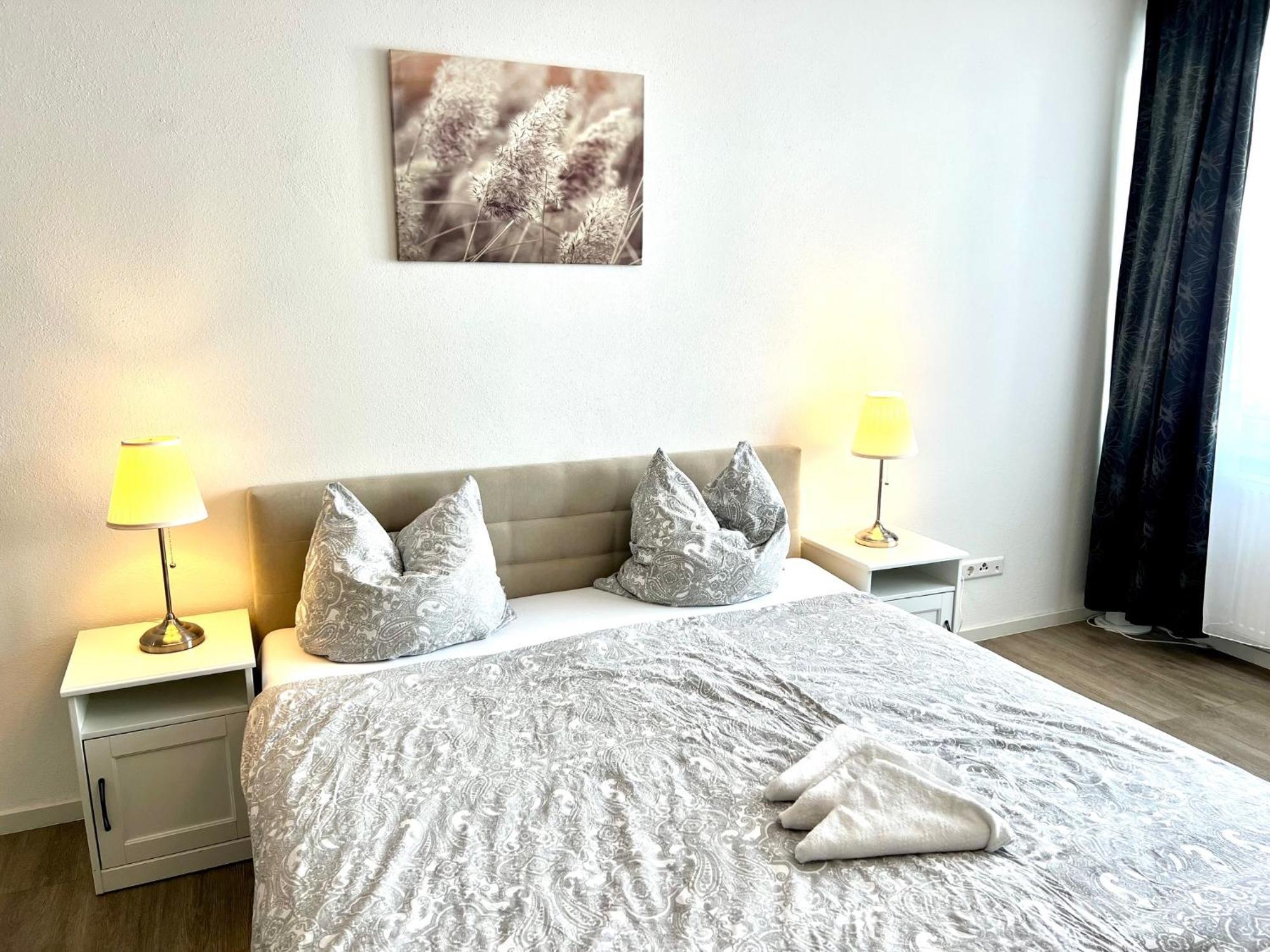 City Appartement Kueche,Bad, Parken Im Zentrum Von ラーベンスブルク エクステリア 写真