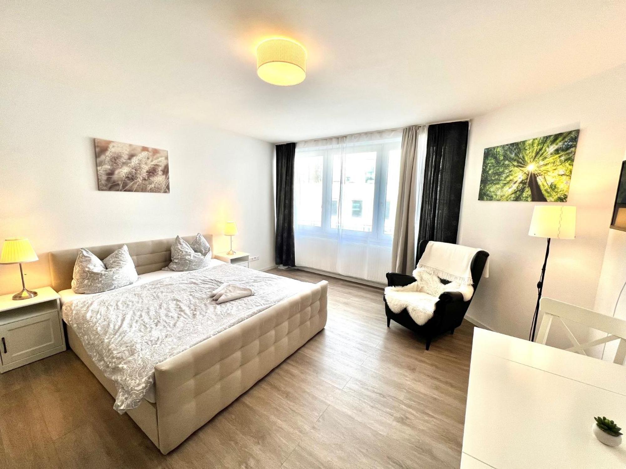City Appartement Kueche,Bad, Parken Im Zentrum Von ラーベンスブルク エクステリア 写真
