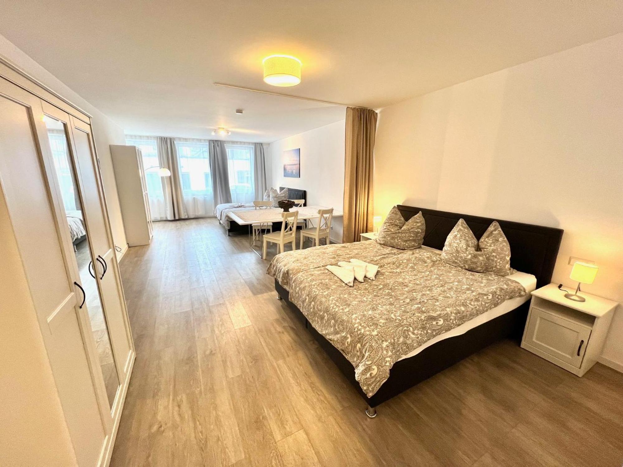 City Appartement Kueche,Bad, Parken Im Zentrum Von ラーベンスブルク エクステリア 写真