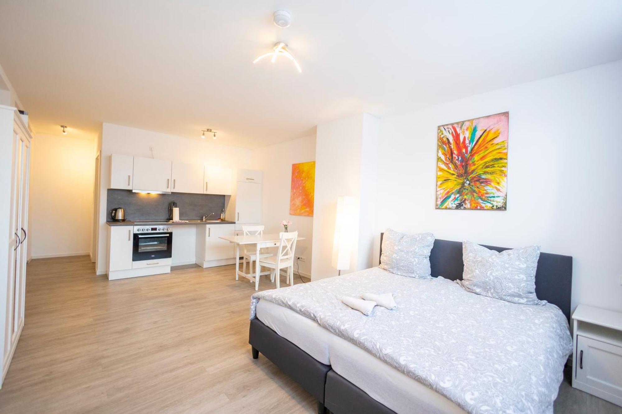 City Appartement Kueche,Bad, Parken Im Zentrum Von ラーベンスブルク エクステリア 写真